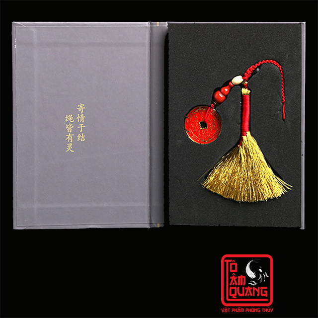 Chổi phong thủy khai quang bát quái hóa sát tiền vàng hóa giải vận xui, chiêu tài, nạp phúc - TÔ TÂM QUANG