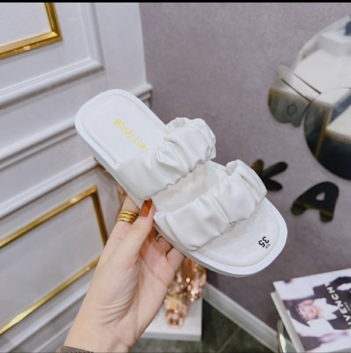 Dép nữ đế bánh mì cao 3p 2 quai ngang nhún