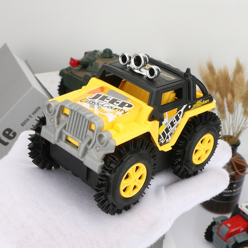 Xe Jeep đồ chơi ô tô cho bé chạy pin AA chi tiết sắc sảo, nhựa ABS an toàn cho người sử dụng (màu vàng - chưa kèm pin)
