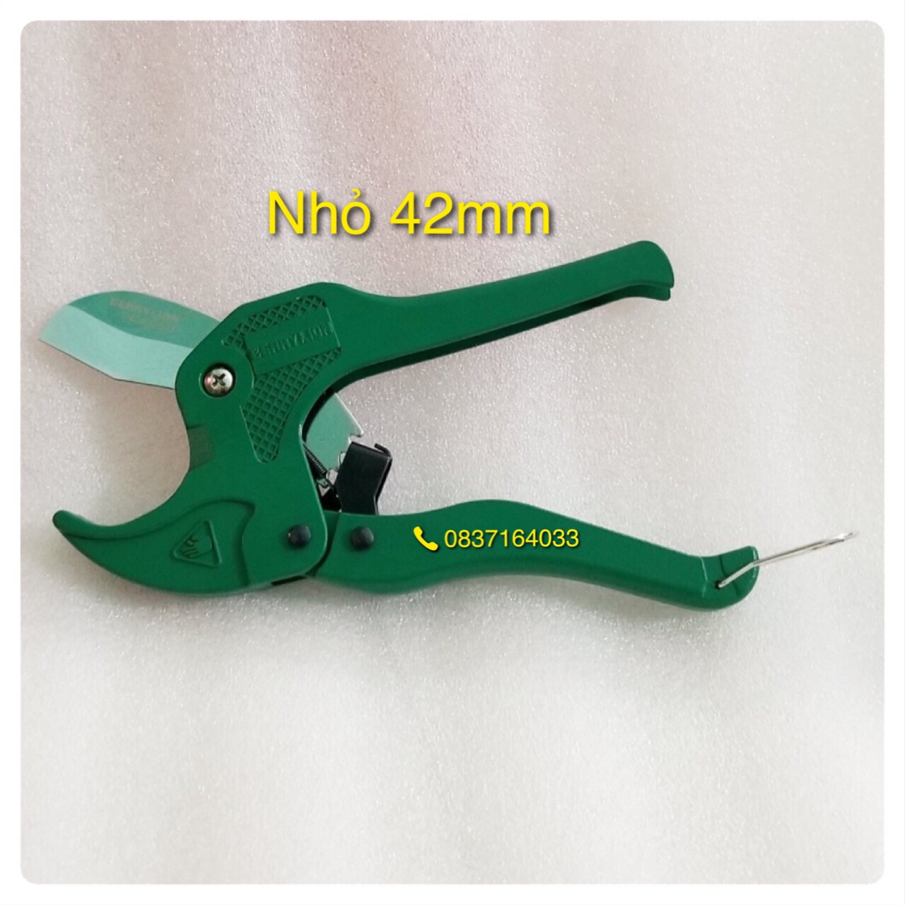 Dao cắt ống nhựa 42mm, cắt ống cao su và các loại ống khác, chính hãng berrylion pvc301