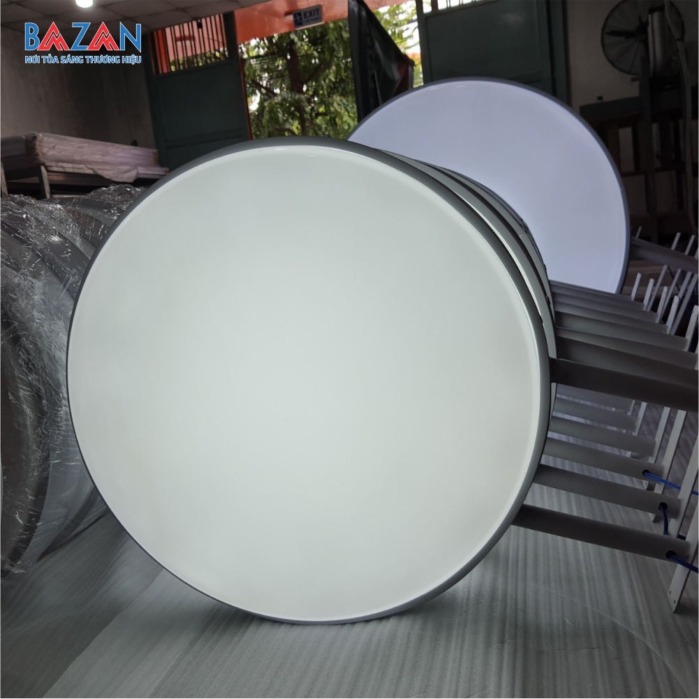 Hộp đèn quảng cáo hút nổi mica - Tròn