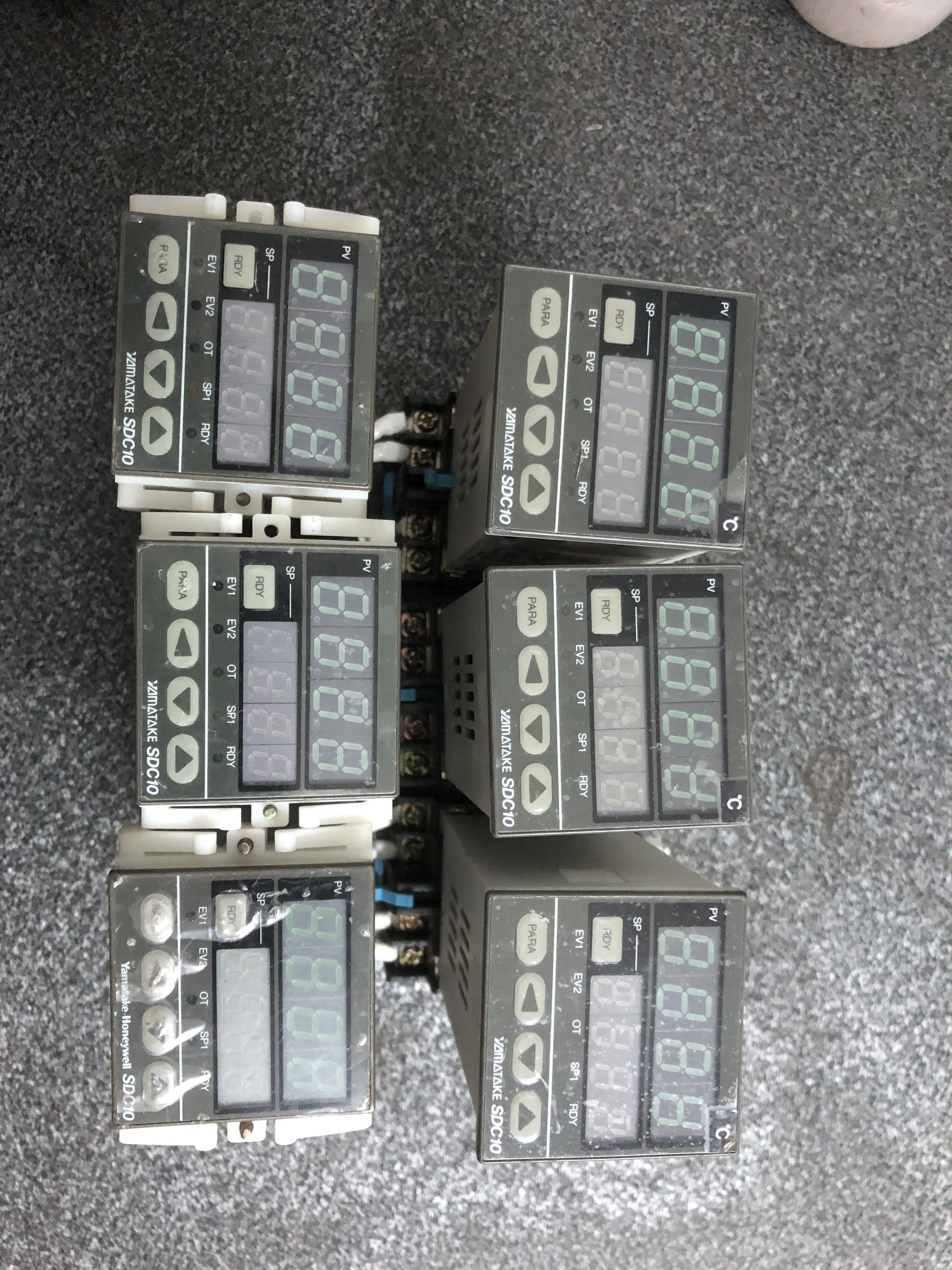 Đồng hồ nhiêt - bộ điều khiển nhiệt độ omron, yamatake, hanyoung