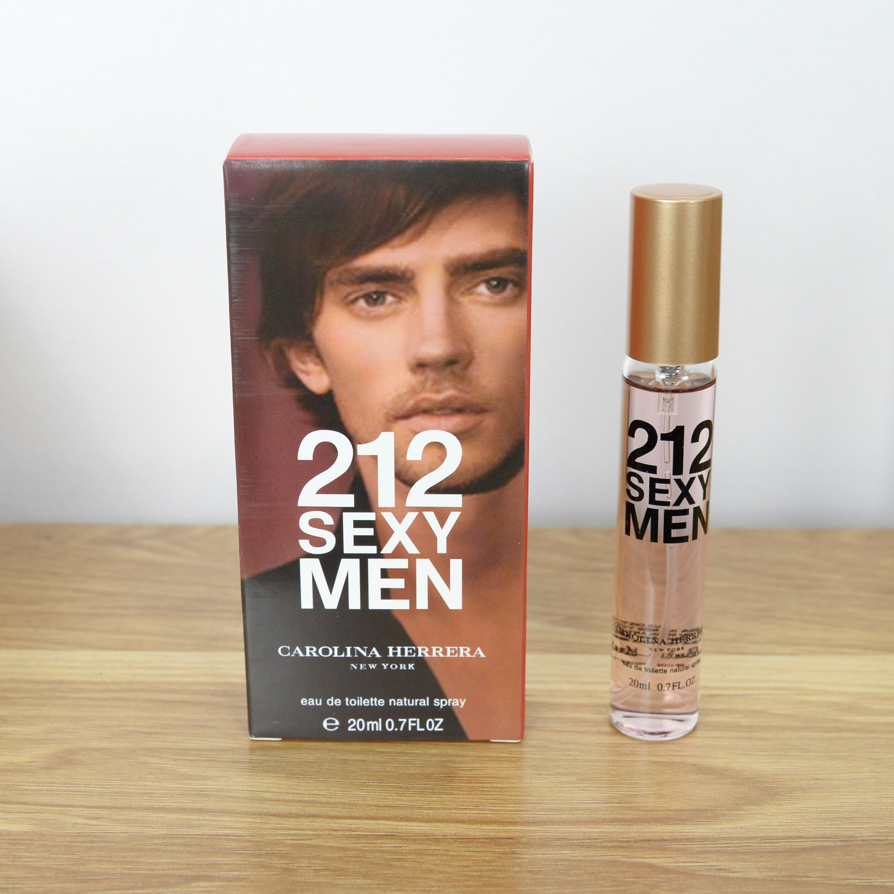 Nước hoa nam mini thơm lâu 20ml bỏ túi Carolina Herrera 212 Sexy Men hương quyến rũ