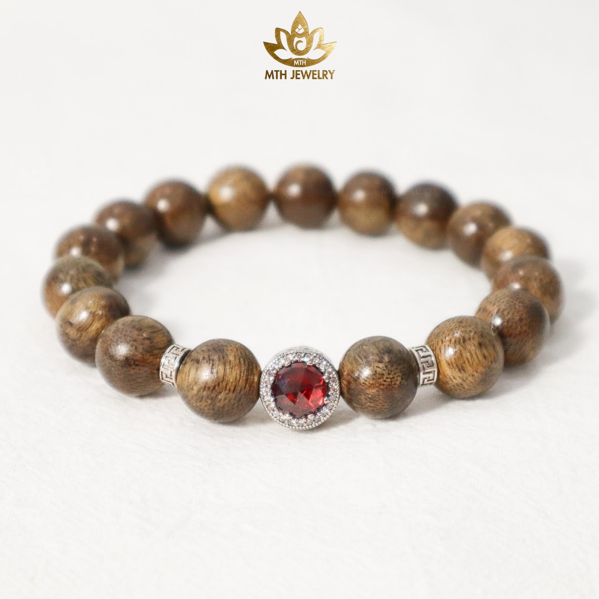 Vòng Tay TRẦM HƯƠNG TỐC TỰ NHIÊN 100%, Vòng Tròn Đơn Size Nam/Nữ, Đính Charm Bạc S925 Phong Thủy, Hợp Mệnh, May Mắn, Tài Lộc (Tặng Lá Bồ Đề + Túi Đựng Vòng) | MTH JEWELRY