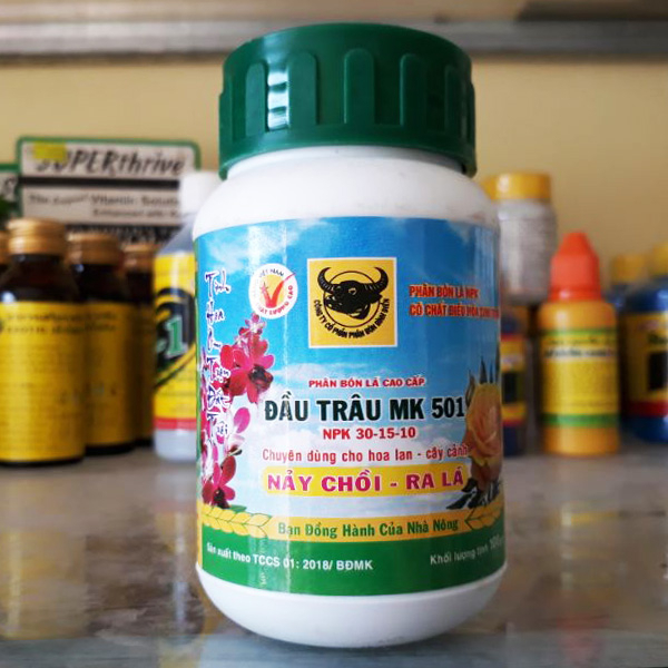 Phân Bón Đầu Trâu Kích Nảy Chồi  501 Lọ 100G -Dinh Dưỡng Cao Cho Cây Trồng