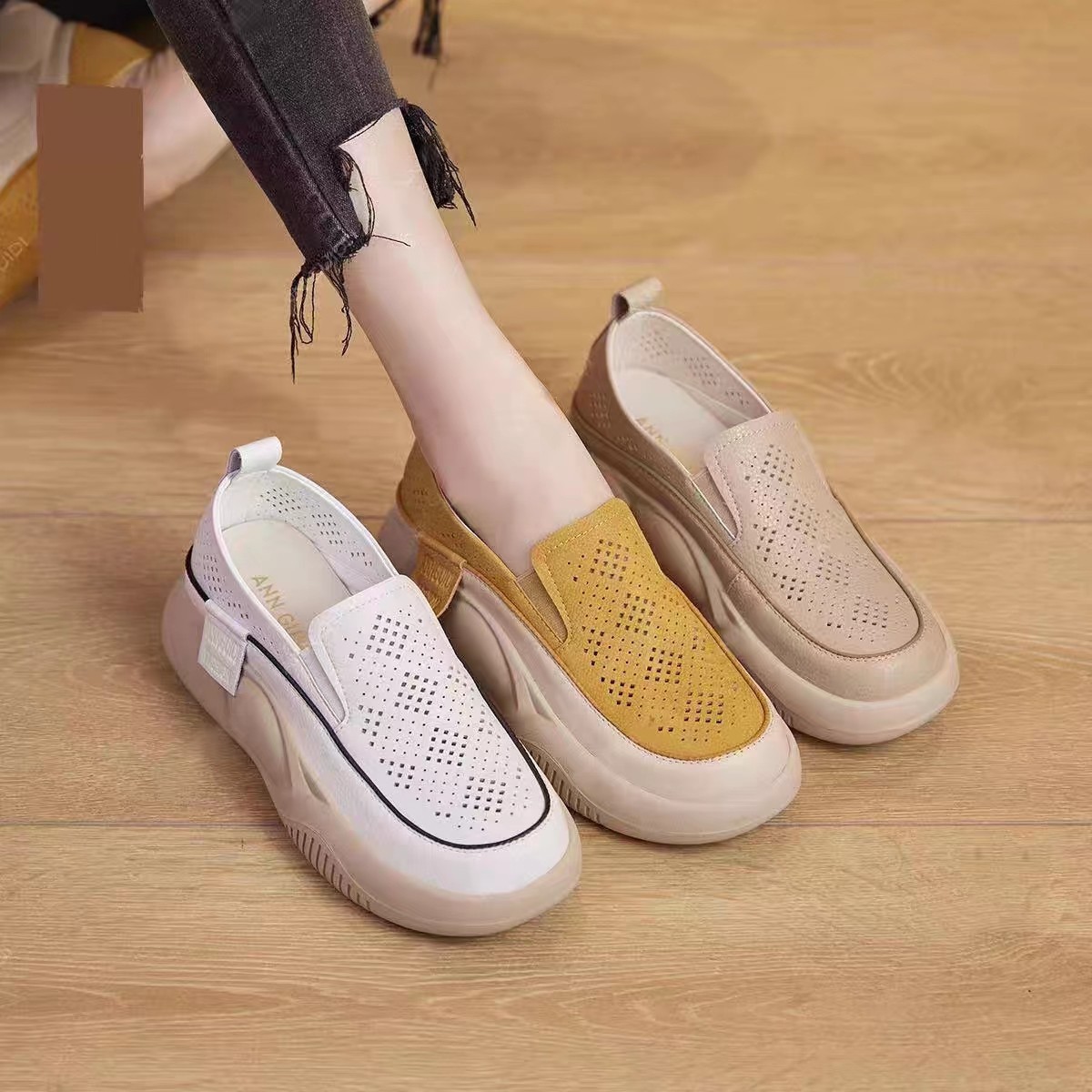 2023 Summer Two-Way White Shoes Genuine Leather Breathable round Toe Top Layer Cowhide Soft Bottom Pumps Thick Bottom Platform Casual Shoes