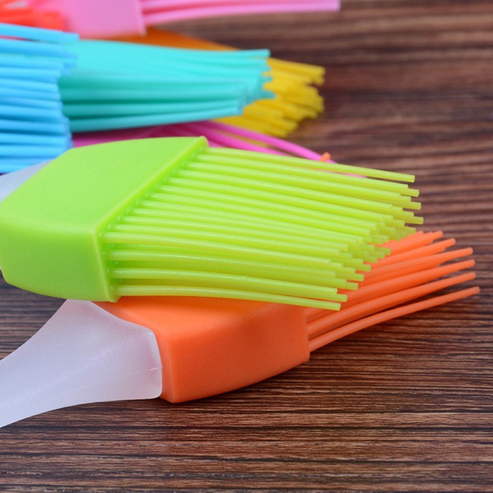 Chổi phết, quét dầu ăn lên thức ăn, chảo nướng, mặt bánh bằng silicon siêu tiện dụng