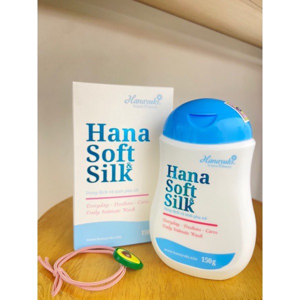 Dung dịch vệ sinh phụ nữ hana soft silk - hanayuki