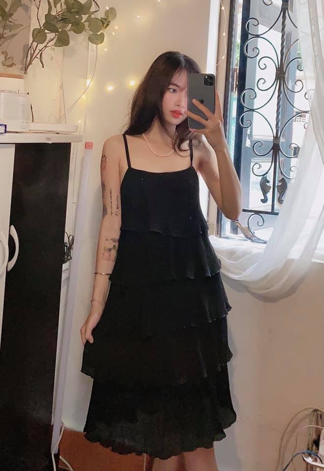 Đầm hai dây dập ly 5 tầng chất voan trơn