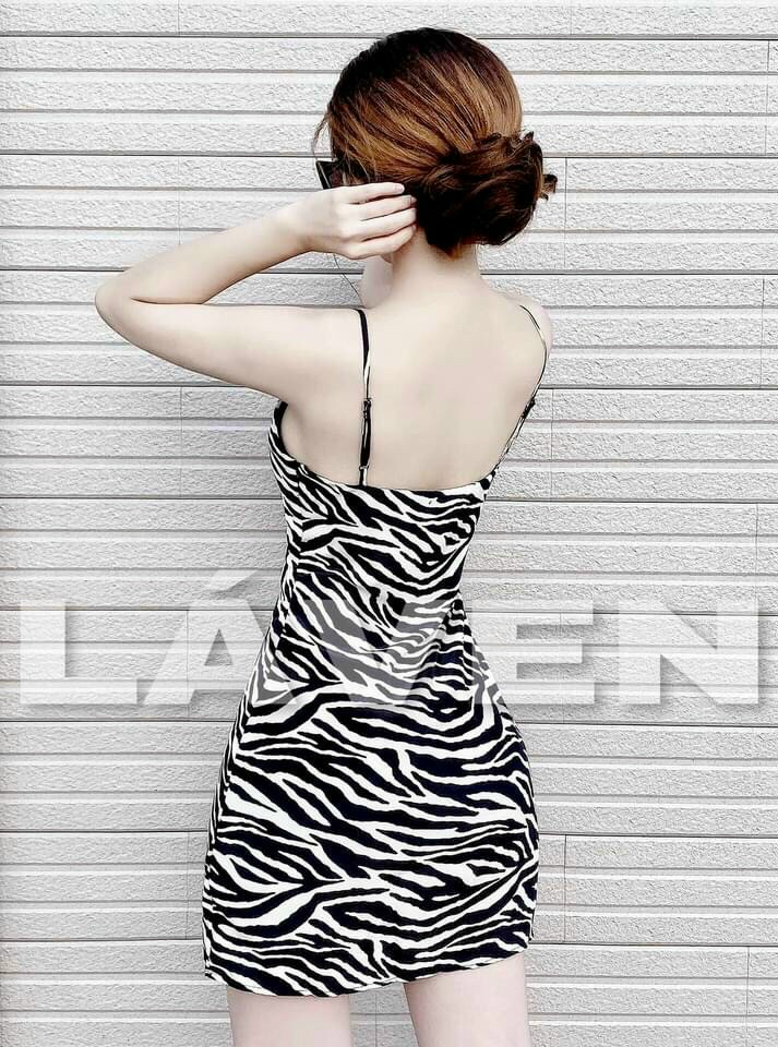 Đầm body hai dây siêu dễ thương