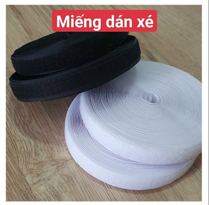 Băng dán xé miếng dán xé gồm 2 miếng gai xù, 2 màu trắng đen, dùng trong may mặc, may dán túi xách balo