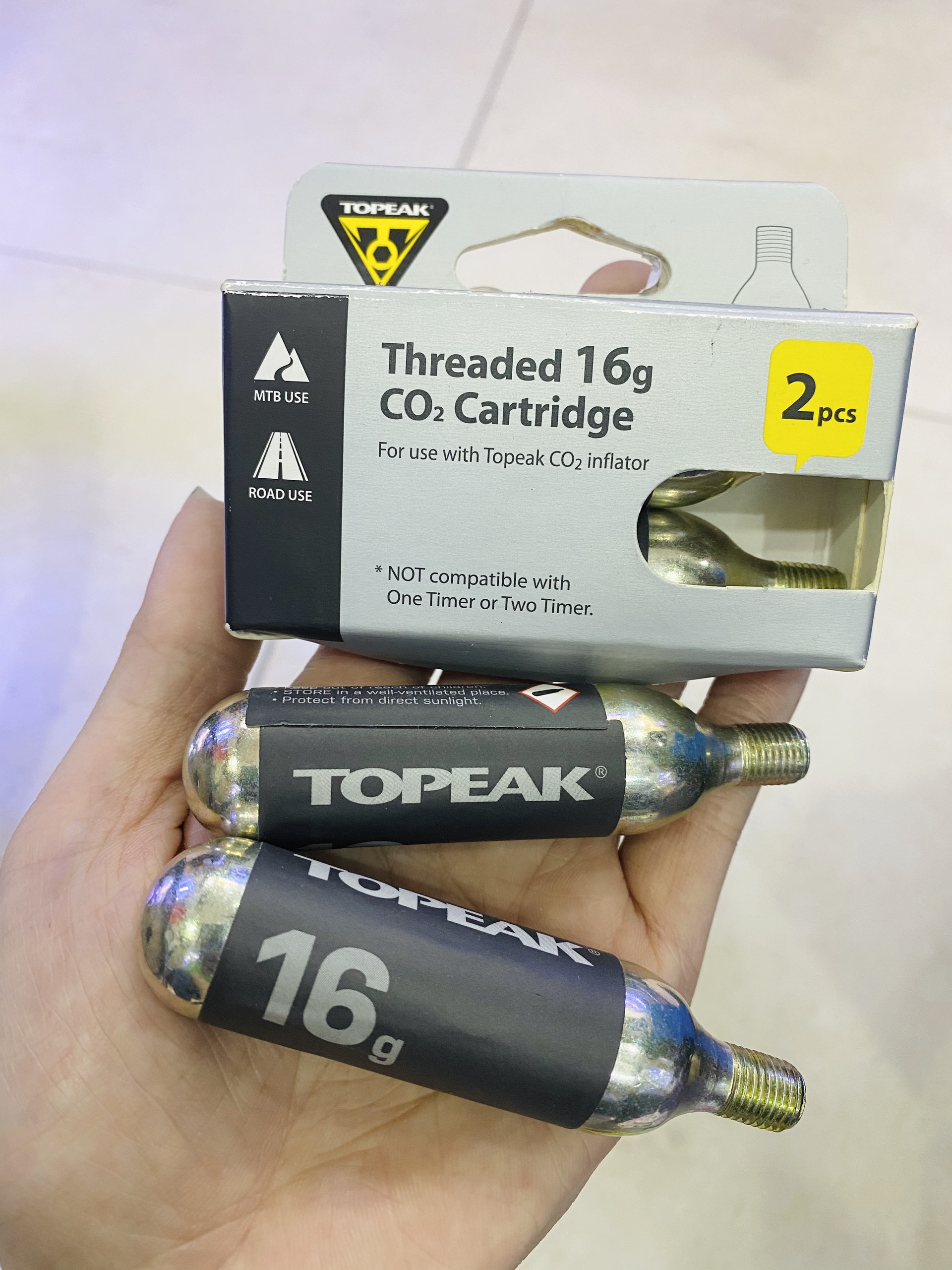 Bình co2 16g topeak