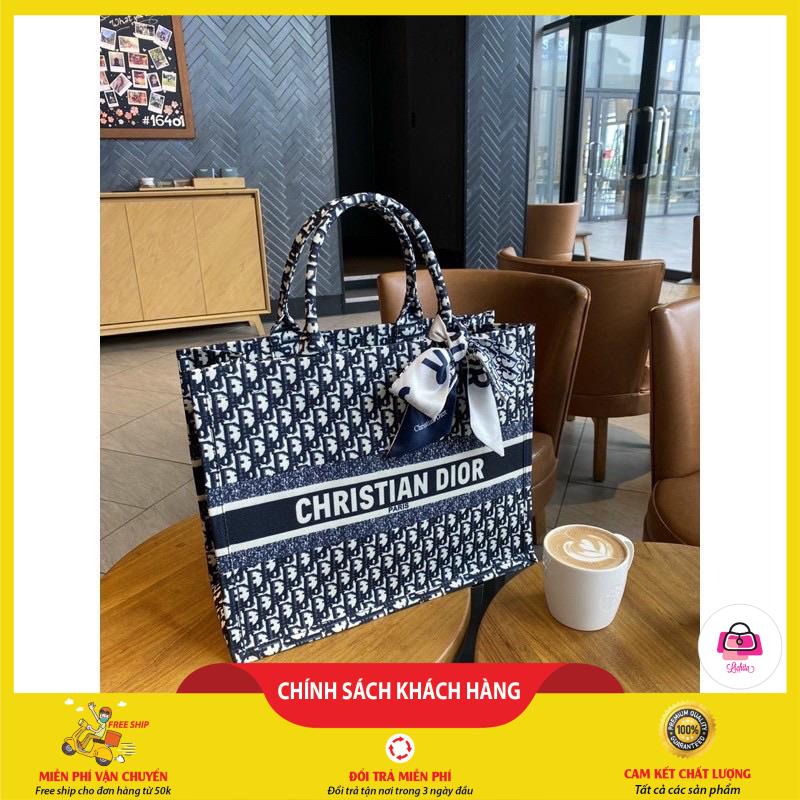 Túi du lịch dr tote siêu hot họa tiết size 36 dr88