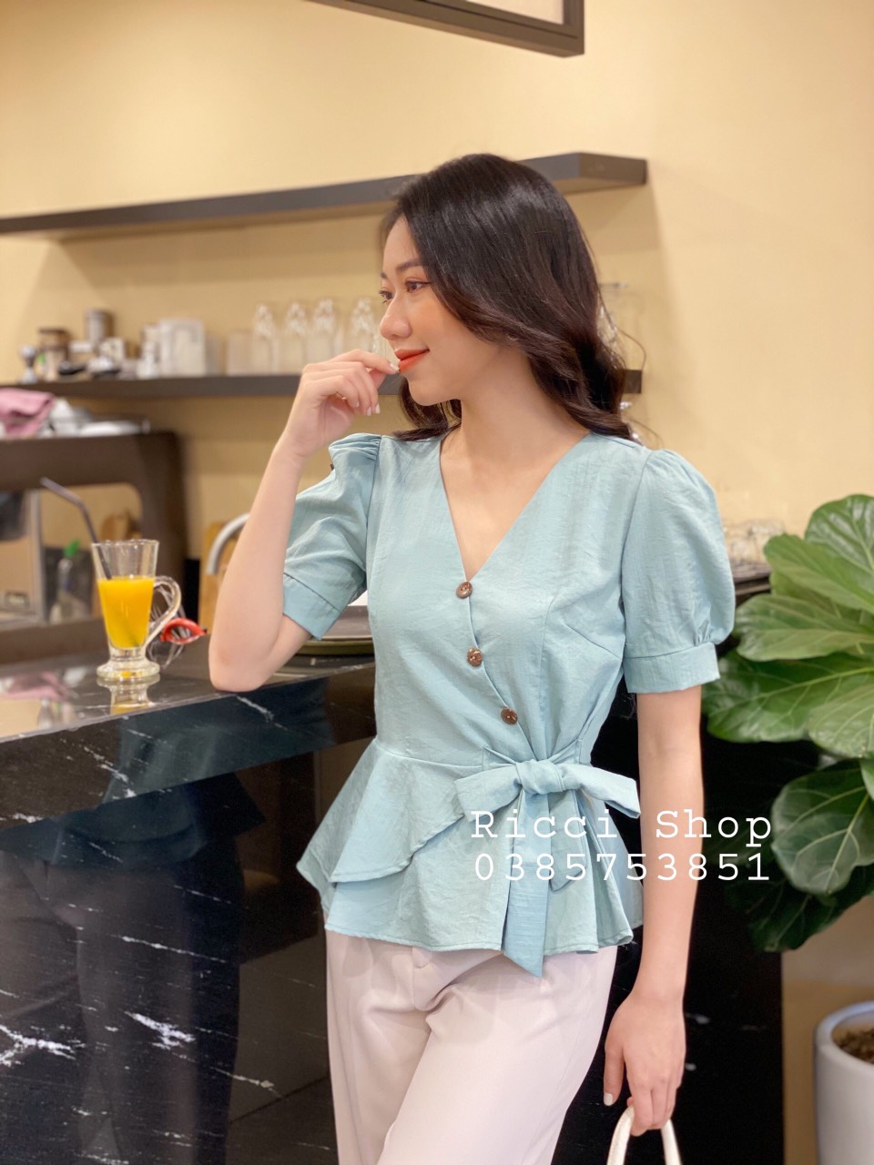 Áo sơ mi cổ V tay bồng,buộc nơ eo - A121 - Ricci