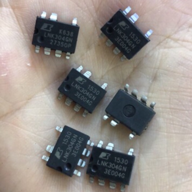 Ic nguồn lnk304 dán giá 1 con
