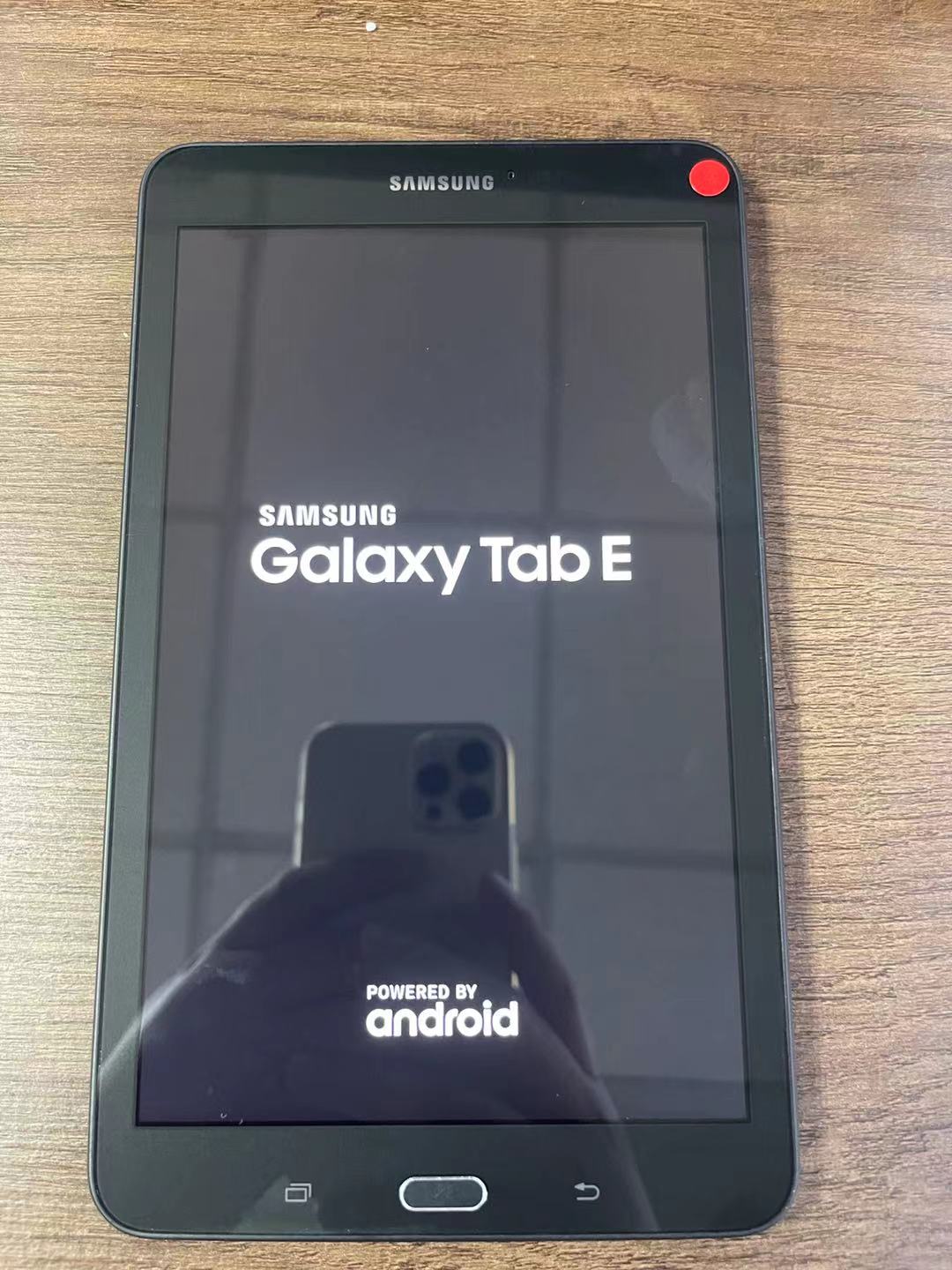 [Tặng đế dựng, ốp lưng, cường lực]  Samsung Galaxy 99% Tab A8/2/32/4g 8inch; E8 1.5/32/4G 8inch; E8 1.5/16/4G/8 inch; E9.6/1.5/16; A6 10.1/2/16; A8 2/32/wifi 2019   hàng Mỹ zin, có 2 loại là hỗ trọa sim 4g và wifi, tặng 2 vip tienganh123