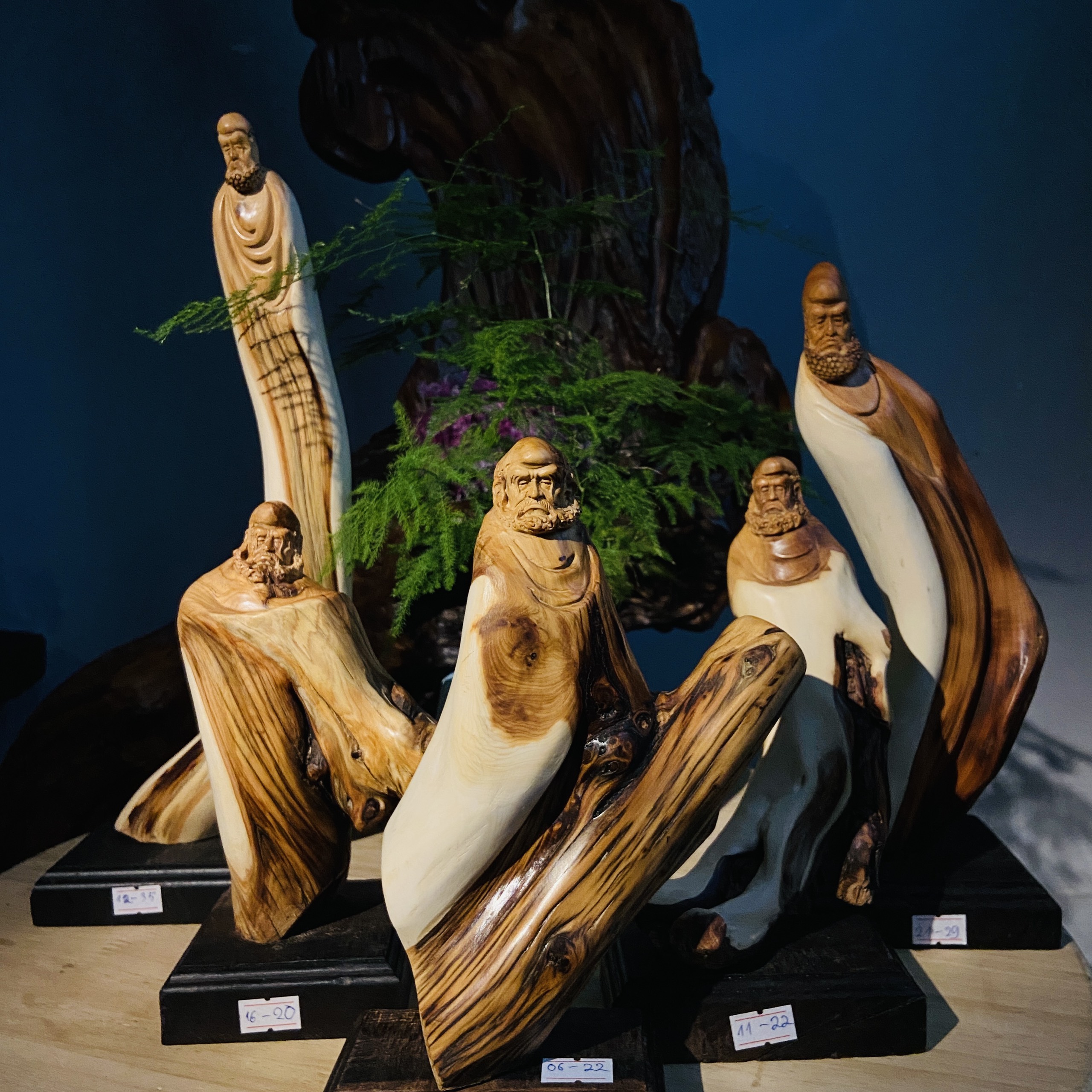 Tượng Đạt Ma Sư Tổ - Gỗ Nhai Bách | Trang trí - Decor - Quà tặng