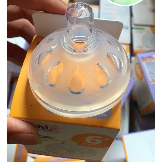 (Rẻ Vô Địch) (Gấu) Hộp 2 Núm ti silicone cổ rộng KICHILACHI thay thế Bình sữa Tritan 240ml (Công nghệ Nhật) K2025