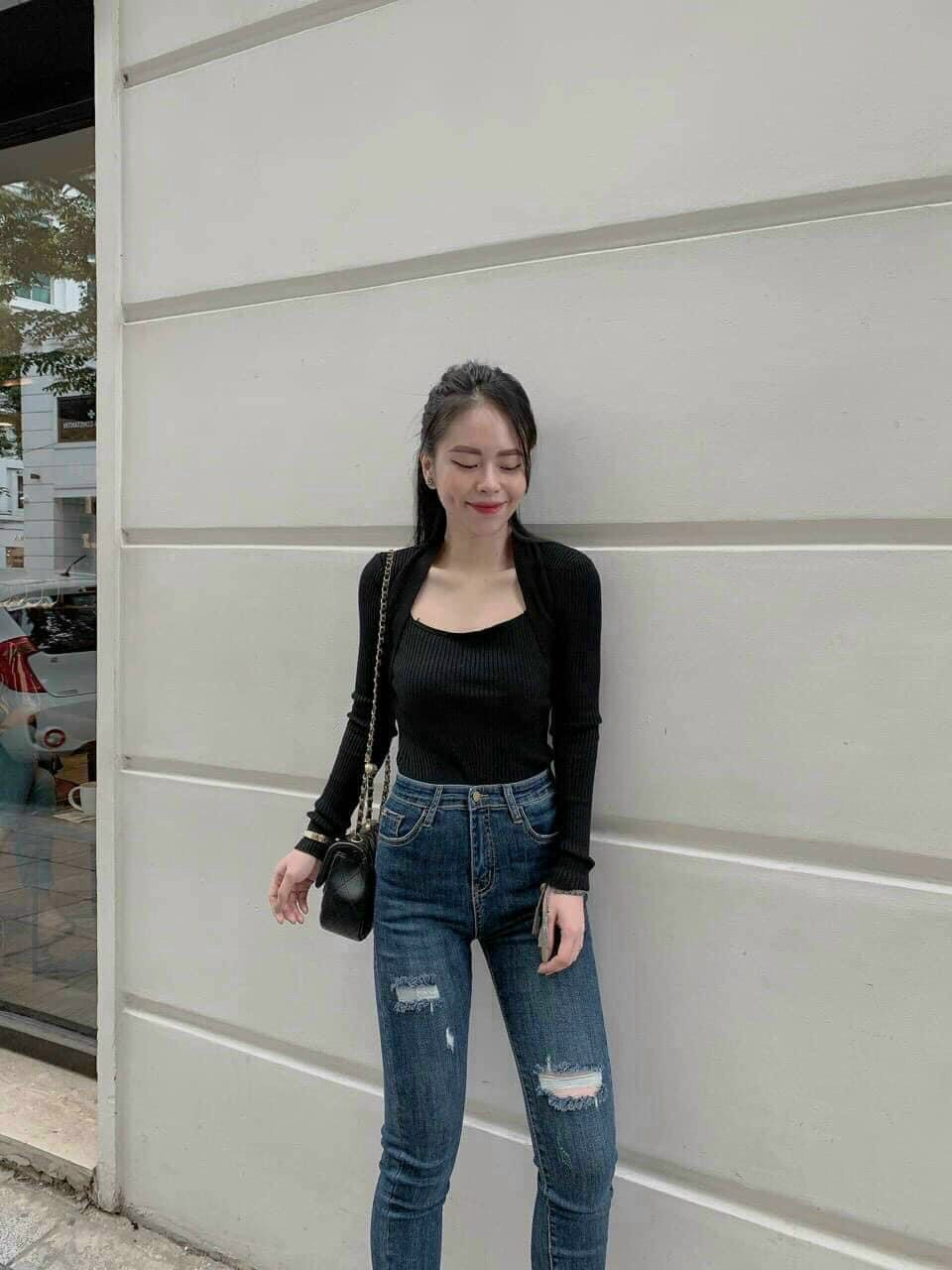 ÁO THUN DÀI TAY ,ĐẮP VAI XINH XẮN ,CHẤT THUN GÂN DÀY MỊN TTSGR