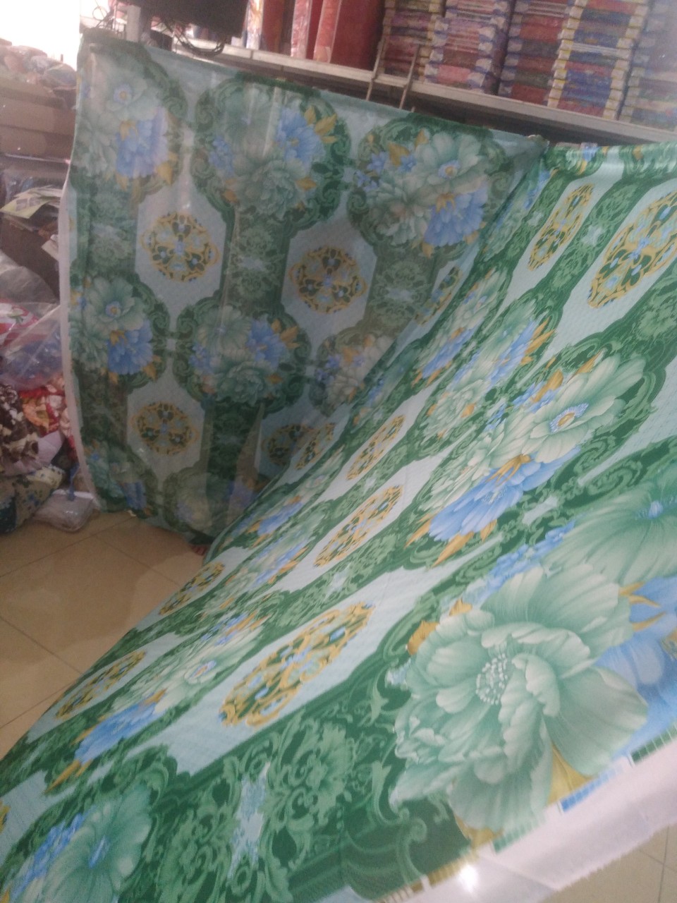 Rido/màn che vải thun lạnh ngang 3,2m*cao 1,7m, ngang 4m cao 1,8m nhận đặt kích thước theo yêu cầu, cò gắn sẵn móc treo