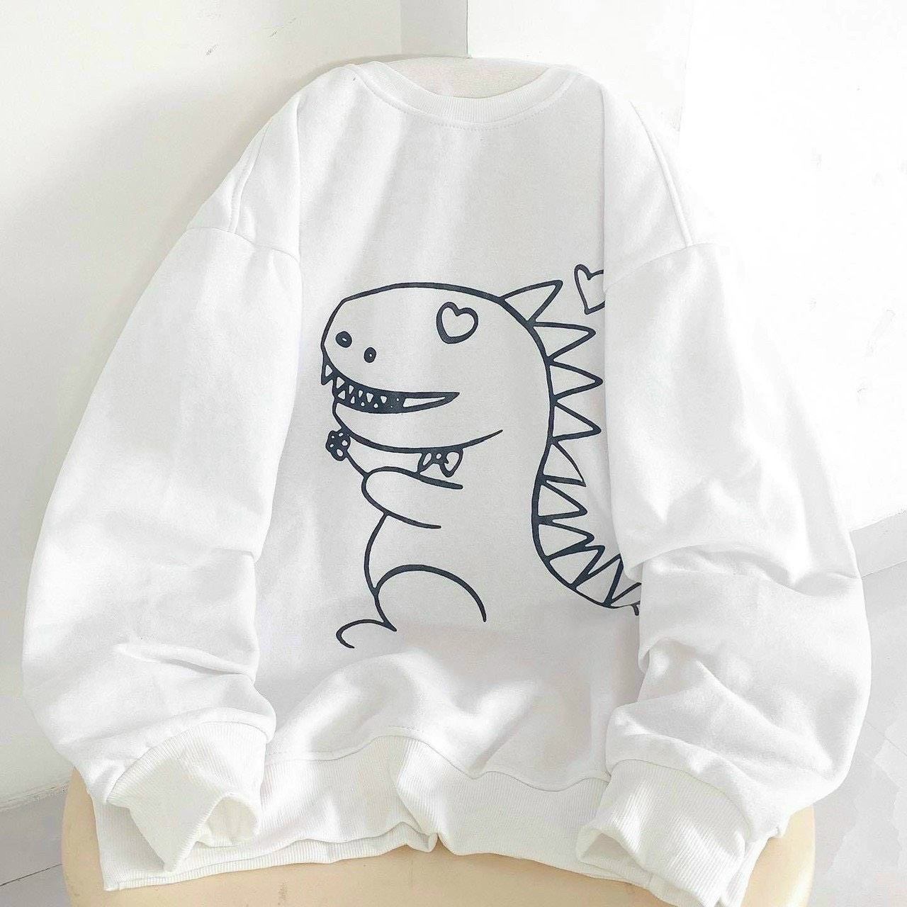 Áo sweater nam nữ in logo khủng long cực xinh tp205