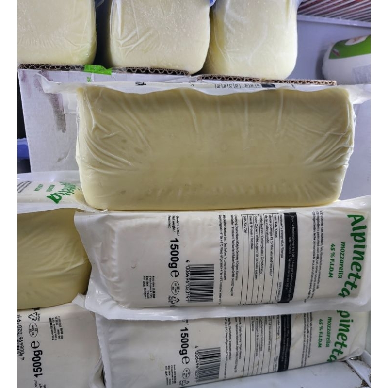 Phô mai Alpinetta mozzarella Đức - khối 1,5kg (giao tphcm)
