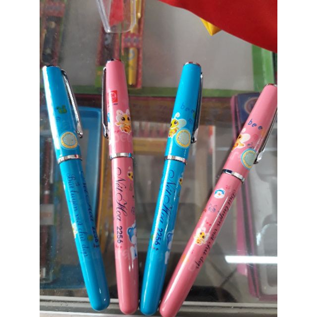 Bút Máy Nét Hoa Hồng Hà 2256