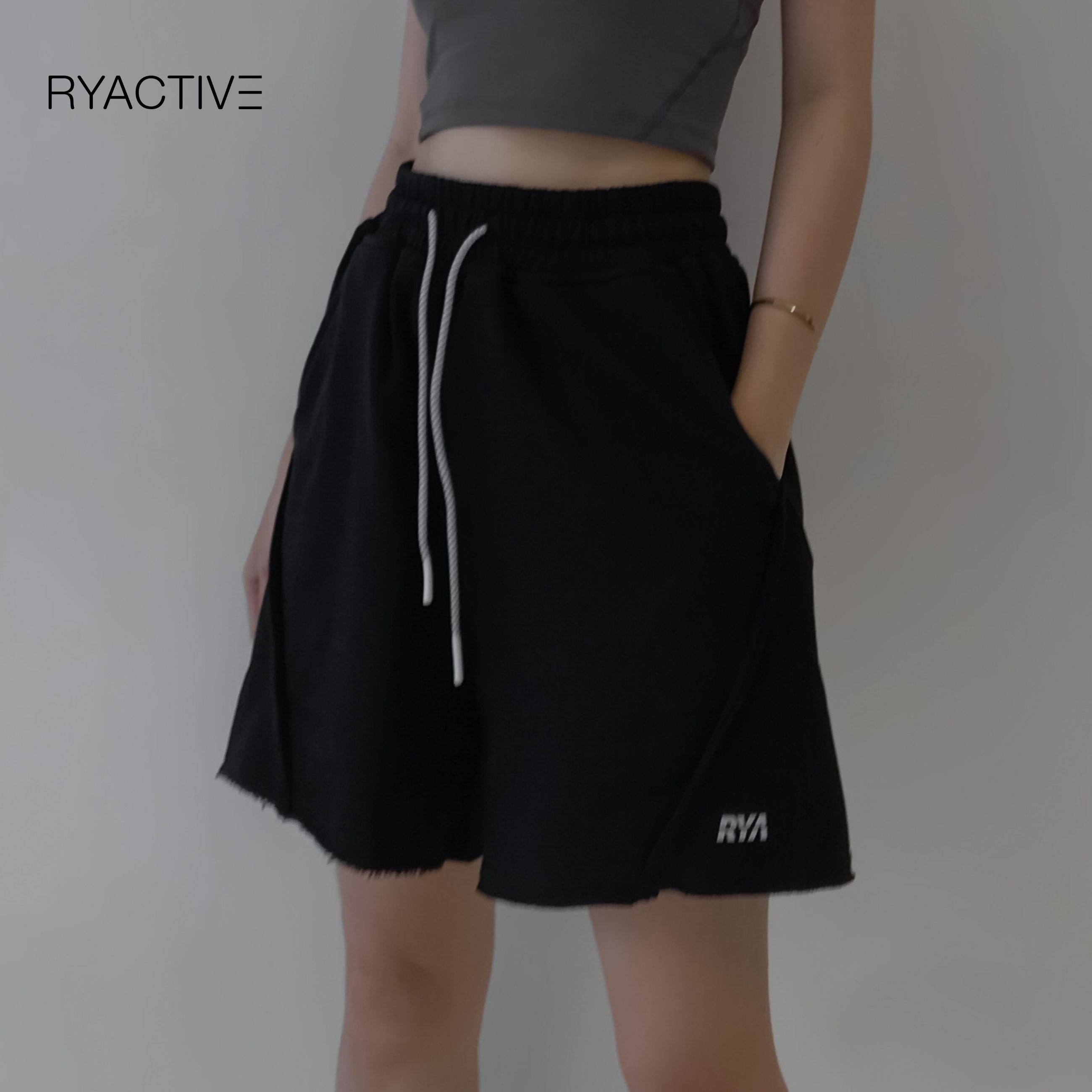 Quần short thun lửng ryactive - lounge short black
