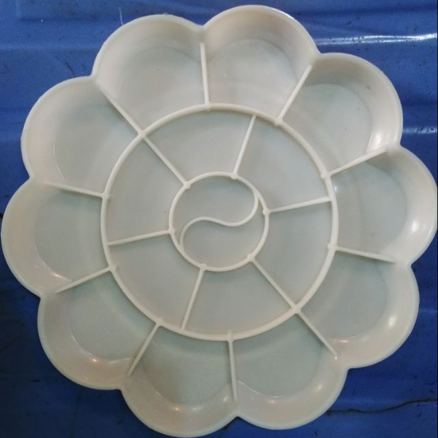Khay pha màu hoa đào