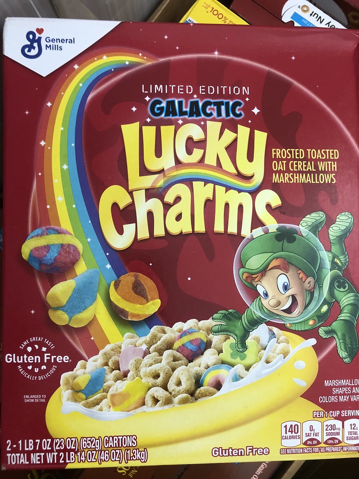 Bánh ngũ cốc ăn sáng vòng tròn mix kẹo dẻo Lucky Charm 652gr