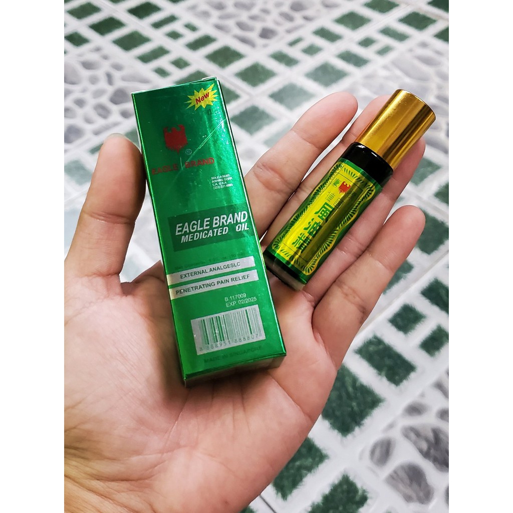 Dầu gió xanh hiệu con ó dạng lăn 10ml