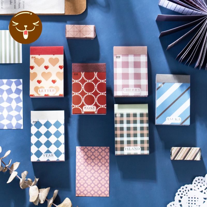 Cuốn 50 miếng sticker mẫu hoa văn cơ bản