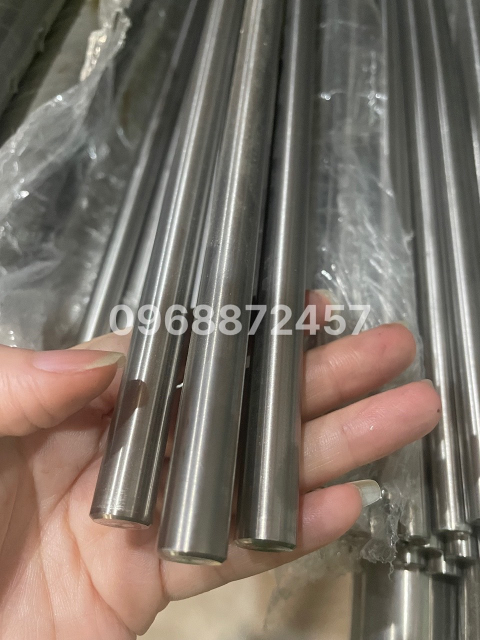 Thanh titan tròn 6ly,12ly, 15ly gr5- láp tròn titan gr5 có sẵn - ti-5 dài 1 met