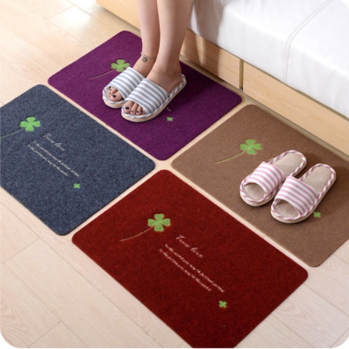 Thảm lau chân chống trơng trượt hình cỏ 4 lá sang trọng