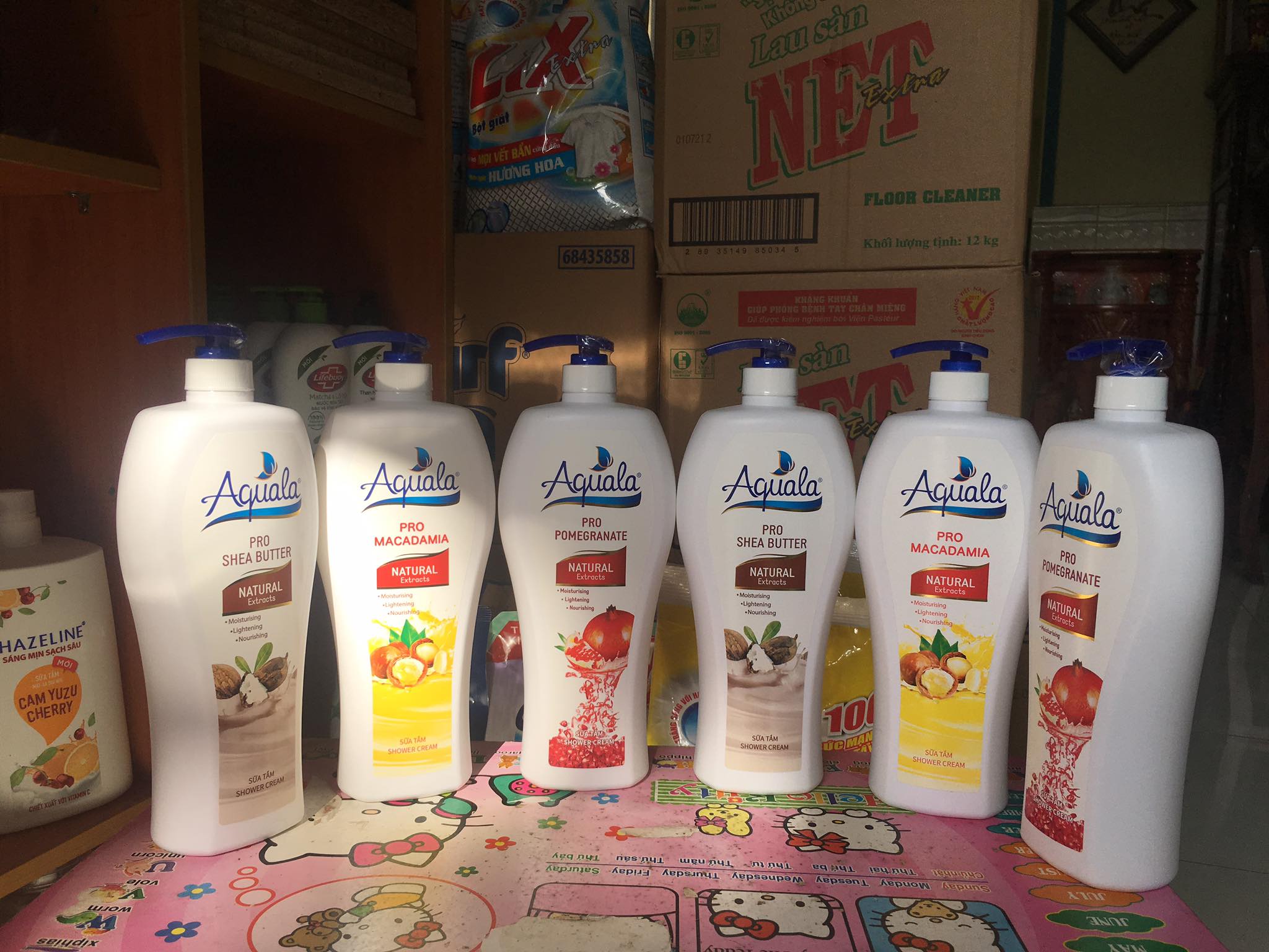 Sữa tắm aquala pro 1.2l