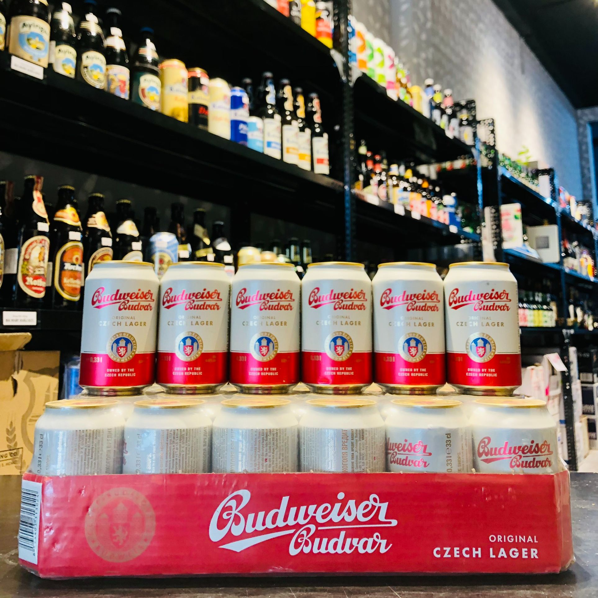 Bia tiệp budweiser budvar original 5% lon 330ml - thùng 24 lon