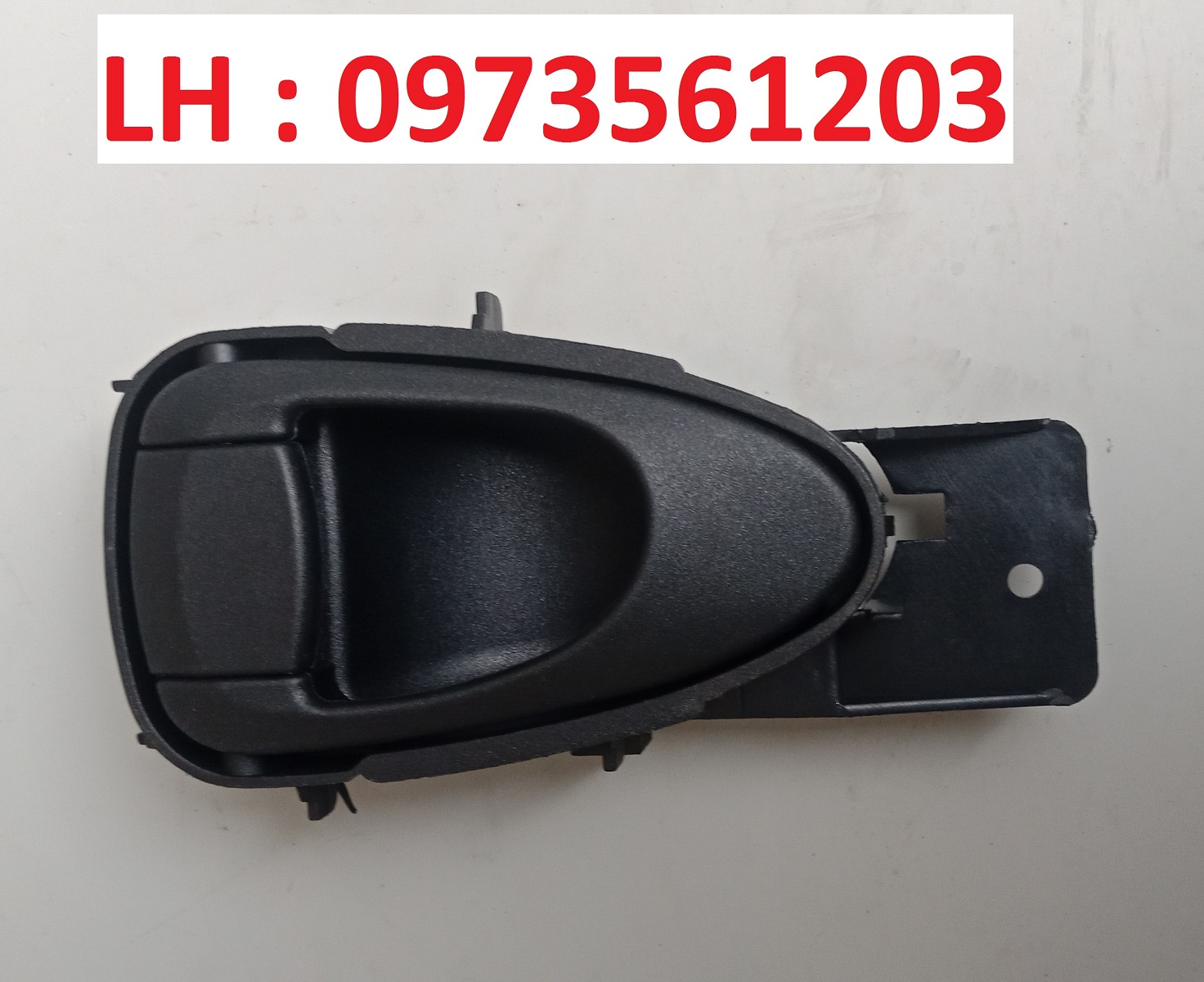 Tay cửa trong Lanos, Tay mở cửa trong Lanos