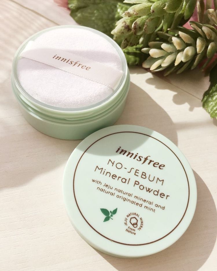 Phấn phủ kiềm dầu dạng bột khoáng innisfree no sebum mineral powder 5g