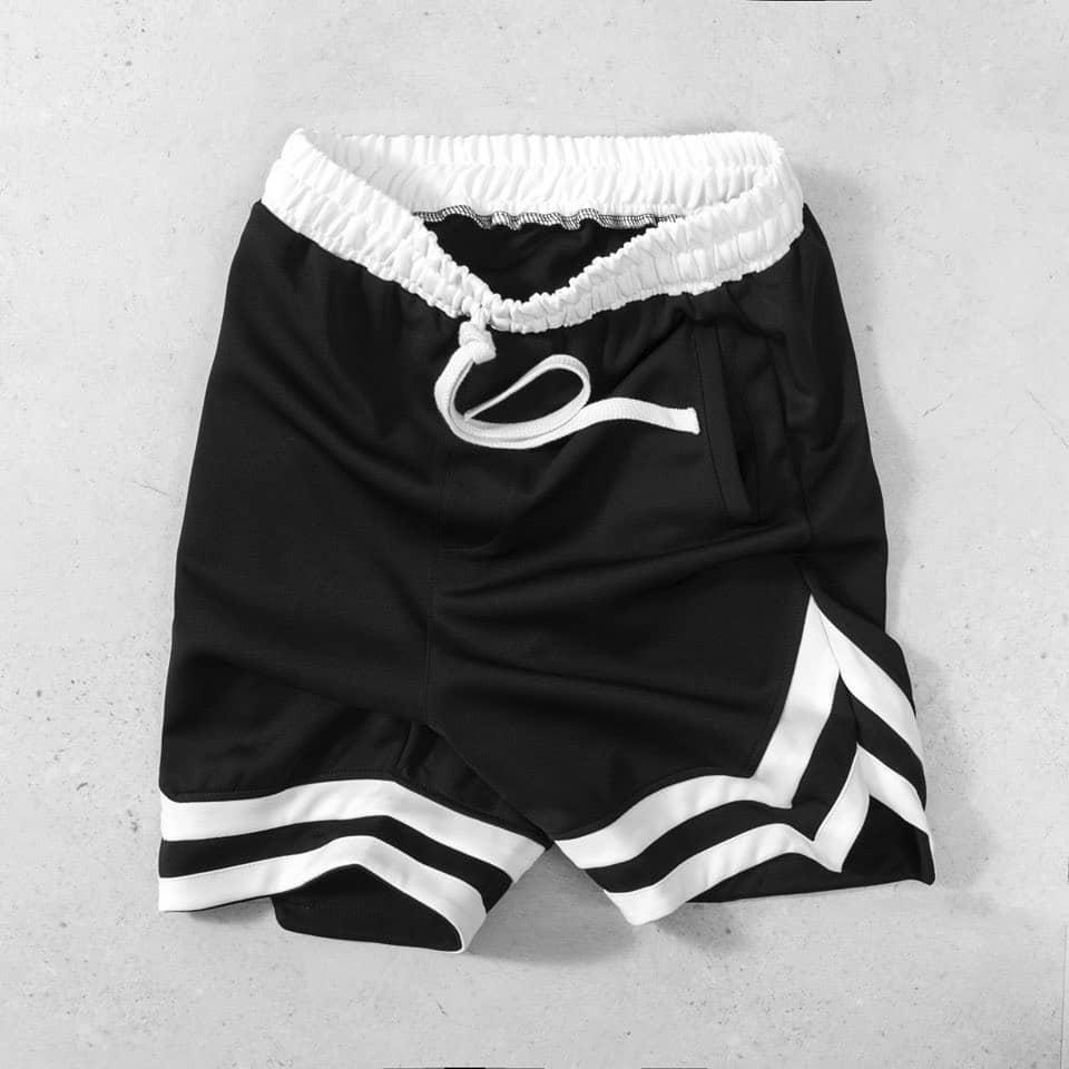 Quần short double v unisex - Quần short 2v ngắn nam nữ thể thao form rộng vải thun co dãn tập gym màu đen - Valu Store