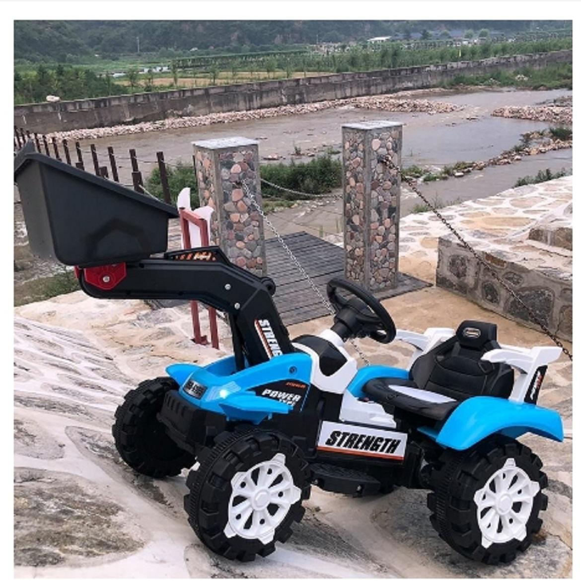 XE CẨU ĐIỆN LOẠI LỚN 6105 MÀU XANH Y HÌNH