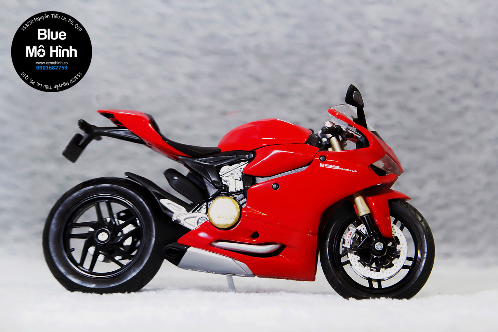 Ducati Panigale 899 giá hơn 500 triệu rất thời thượng có gì nóng
