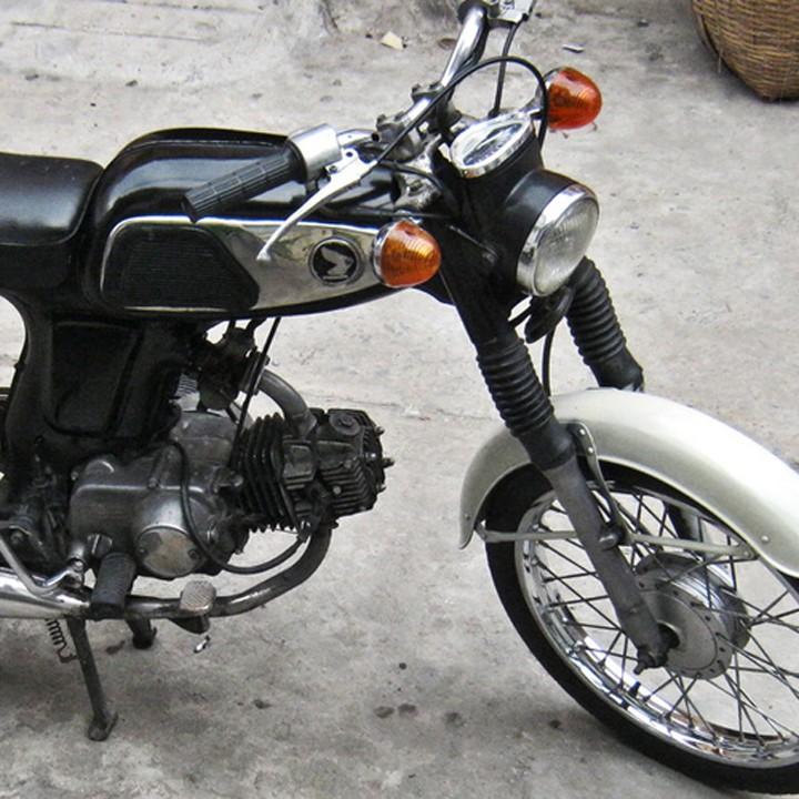 ốp thùng xăng xe 67 cưc ngầu