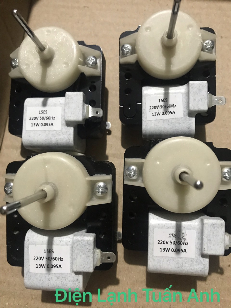 Quạt Tủ Lạnh Loại Dầy - Quạt Thông Gió Tủ Lạnh 220v - Hàng đẹp