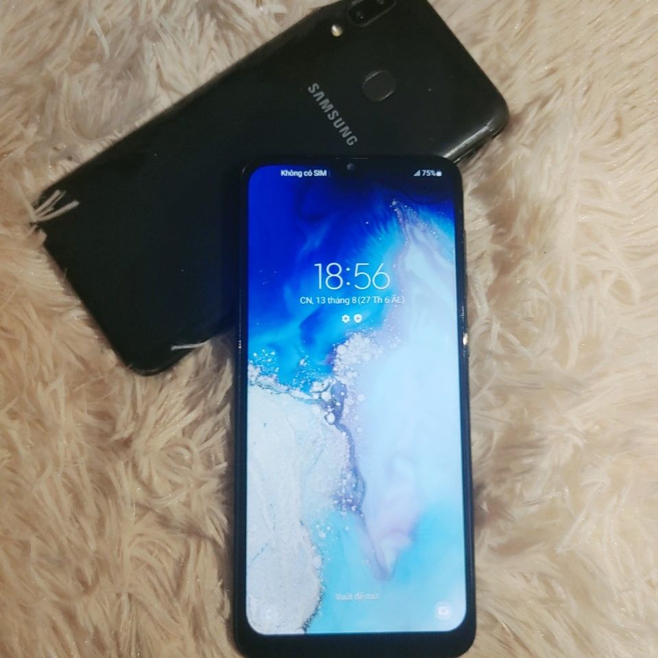 Điện thọai Samsung a20 giá rẻ thanh lý BH6T