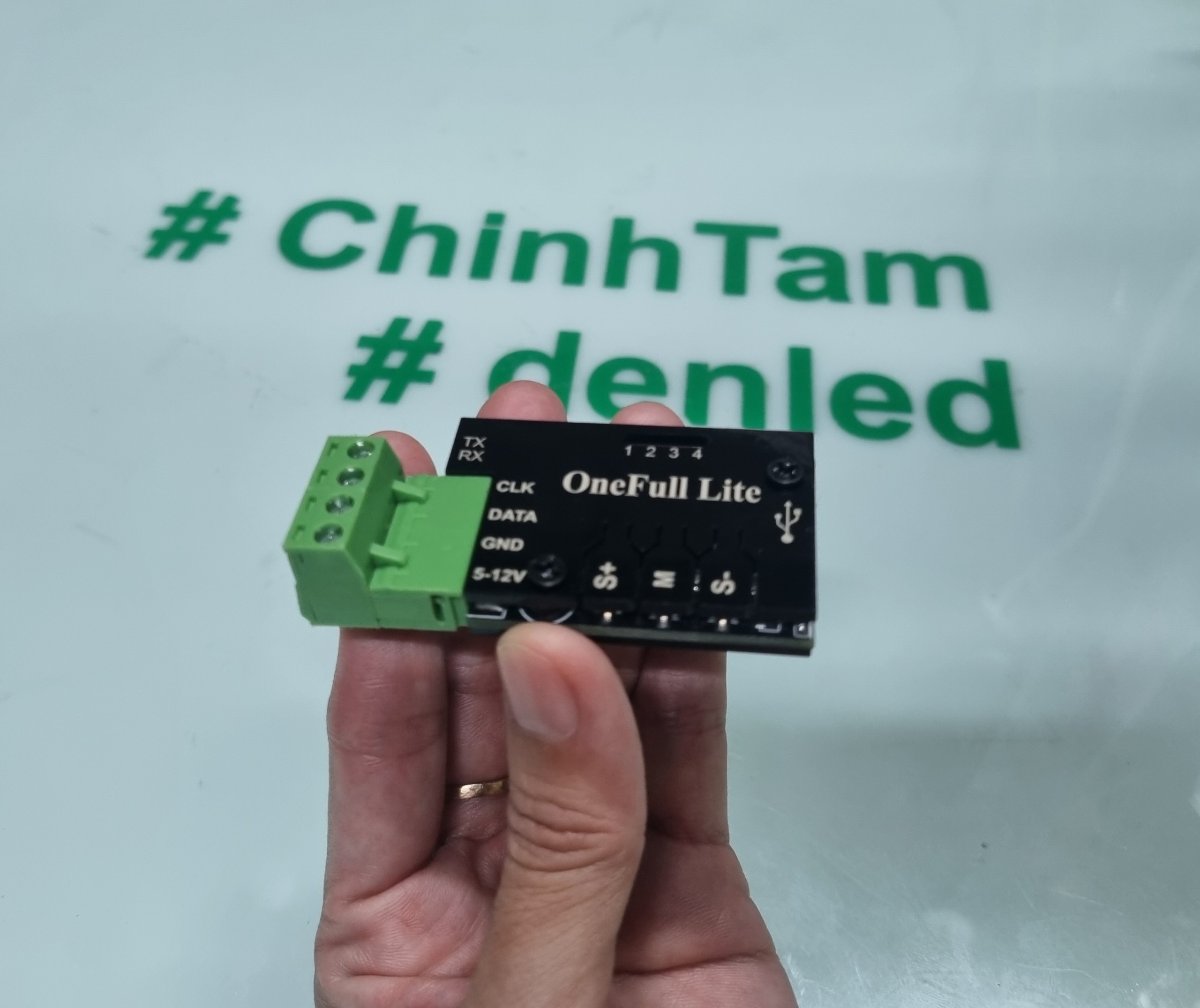 Thong20x37px- Mạch Onefull Lite đã có nạp code cây thông 3D 740 led fullcolor