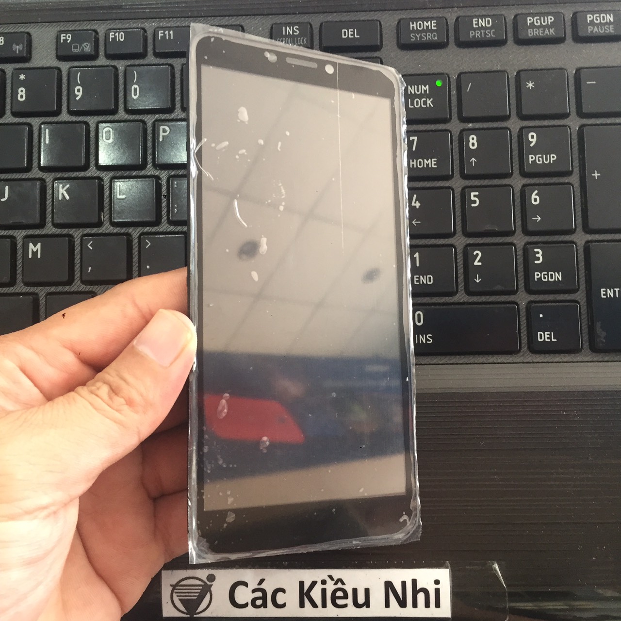 Itel P13+ P13 Plus Màn hình cảm ứng bộ liền khung zin chính hãng black