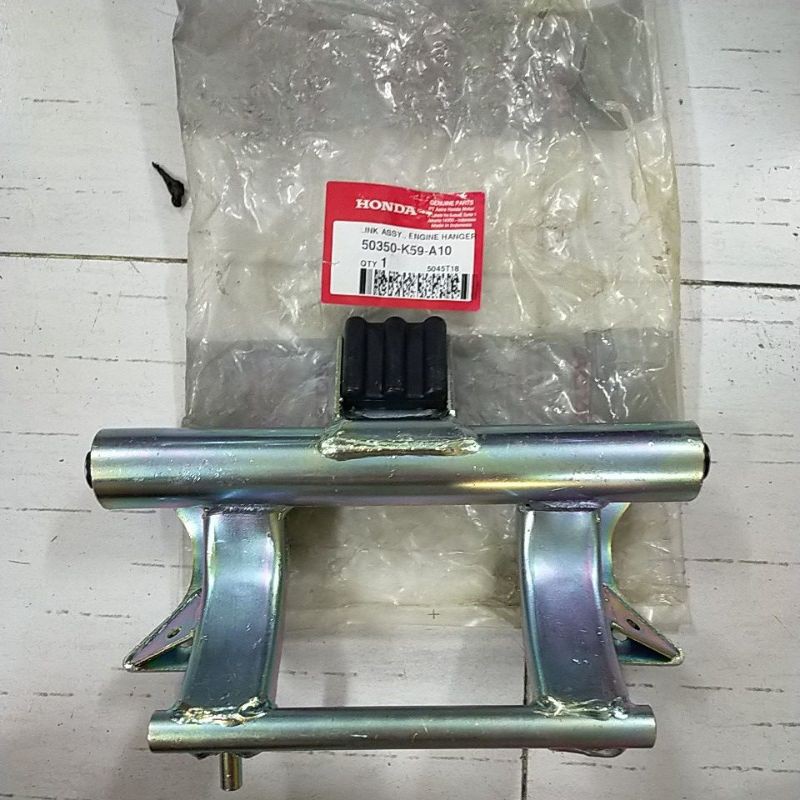 B giá gấp treo máy honda vario click 125 150 2015 2016 2017 2018 2019 2020