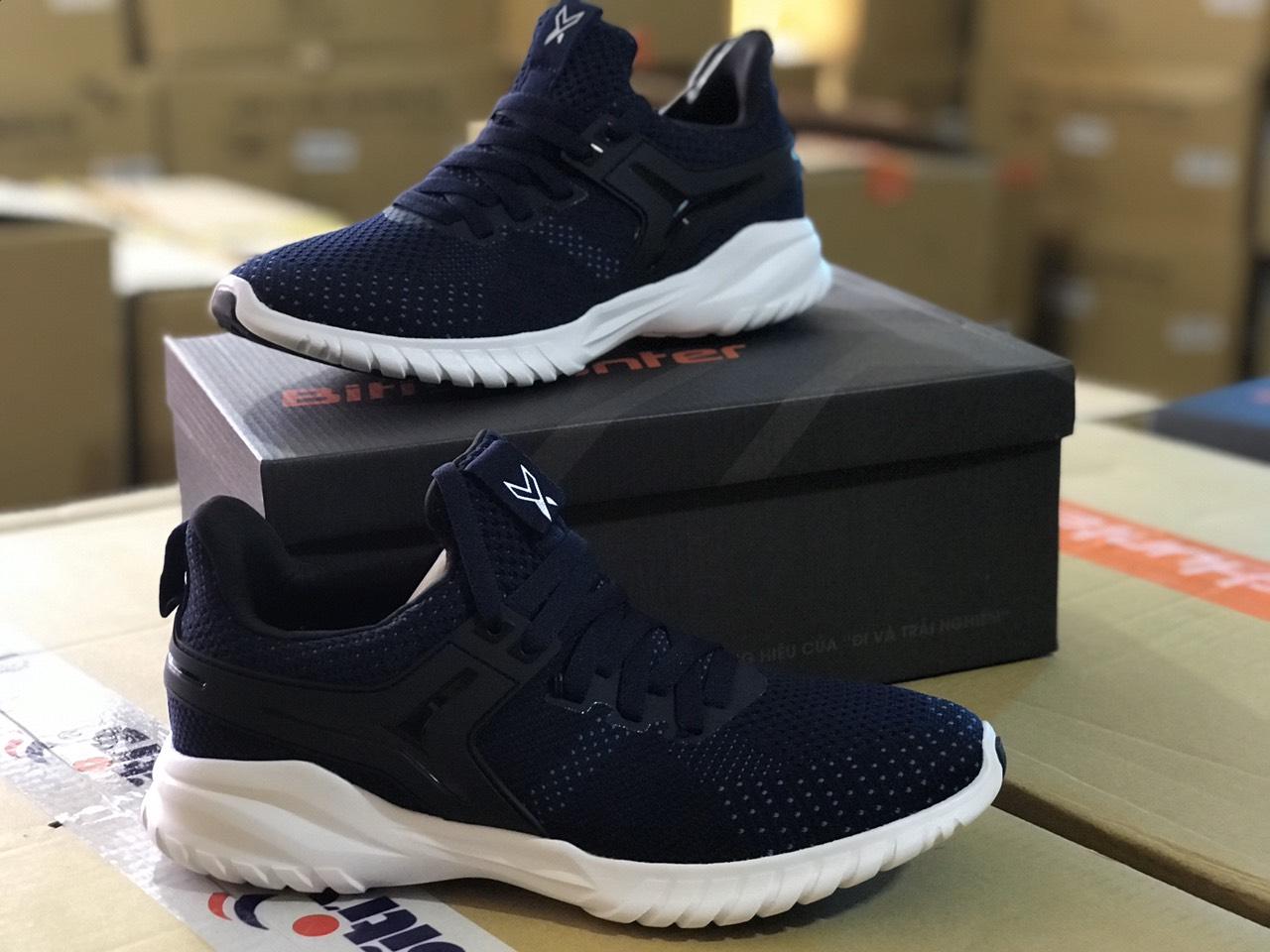 Giày sneaker Nam Bitis Hunter X 2K18 BLUE MOON DSUH00100XNH (Xanh)