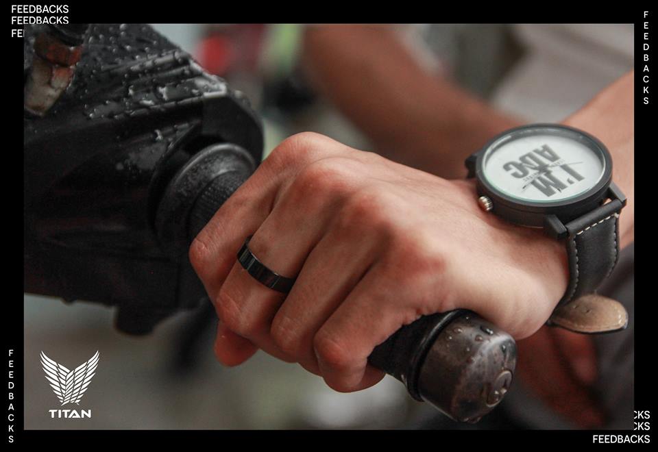 Nhẫn titan inox trơn đen cá tính giá 1 chiếc NC132 không rỉ không teng vĩnh viễn nhẫn nam