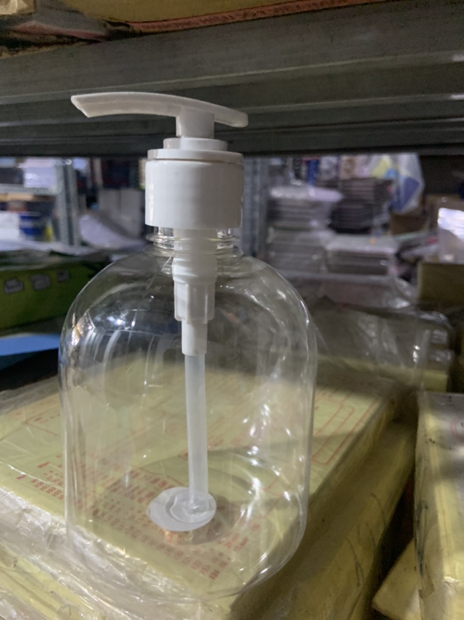 Chai nhựa PET 500ml có vòi nhấn tiện lợi